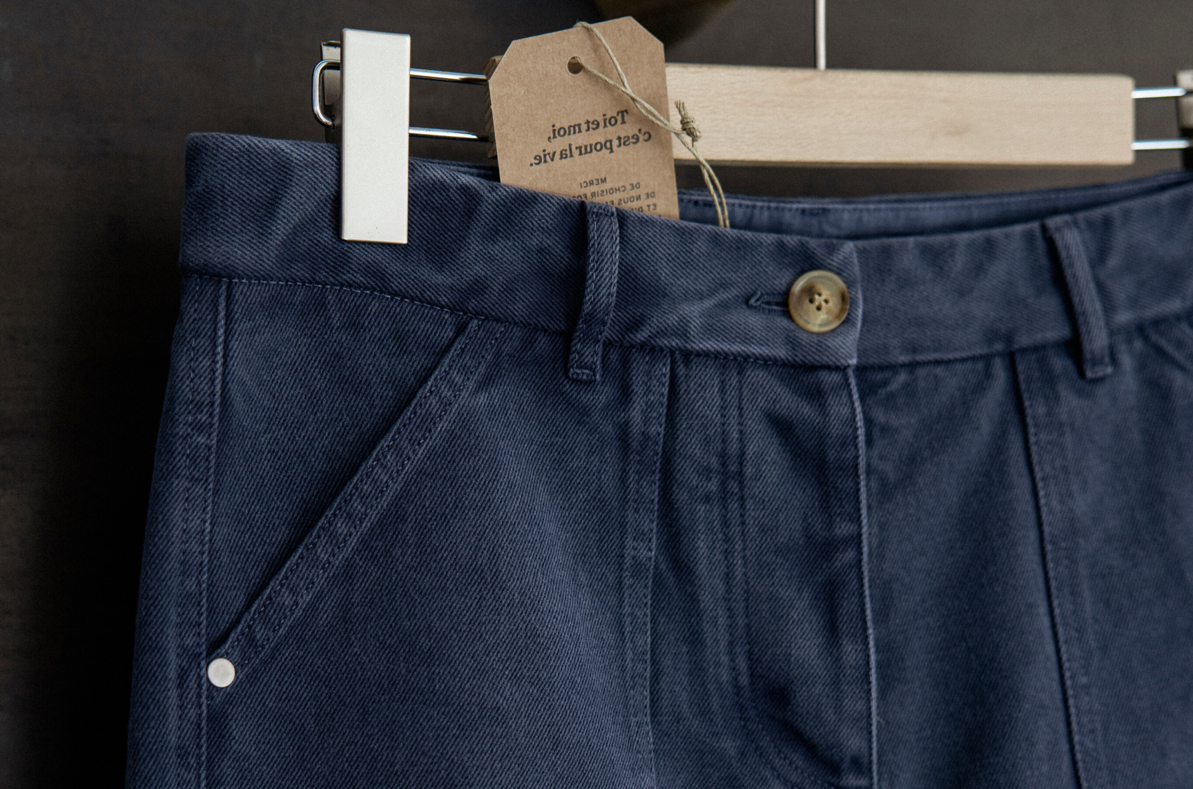 | main_slideshow | color_blue faded