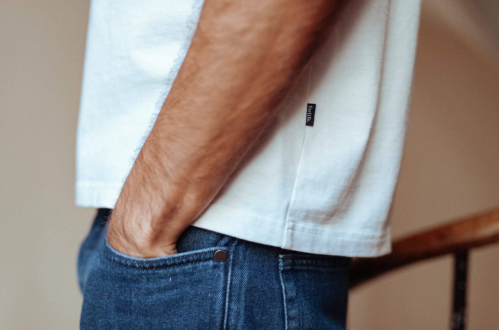 main_slideshow | color_White