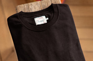 Marlon — the 2026 four-season T-shirt without pockets