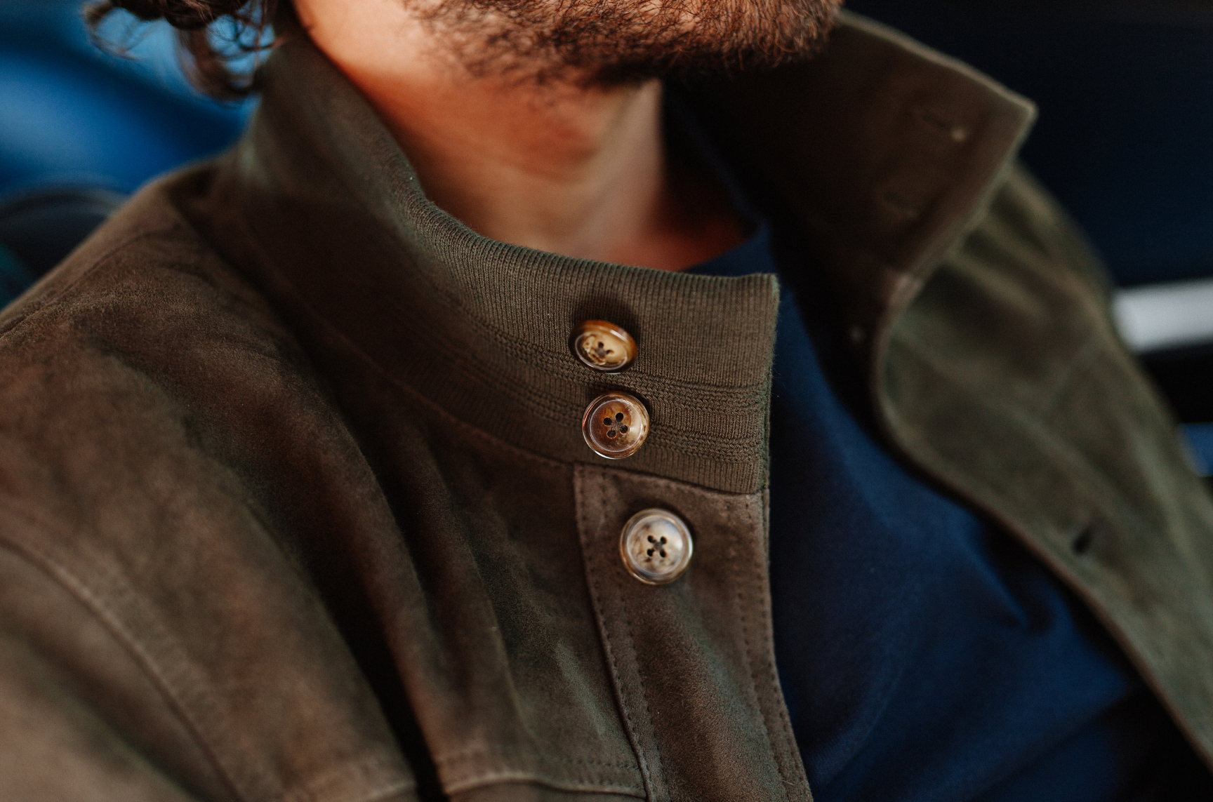main_slideshow | color_Khaki