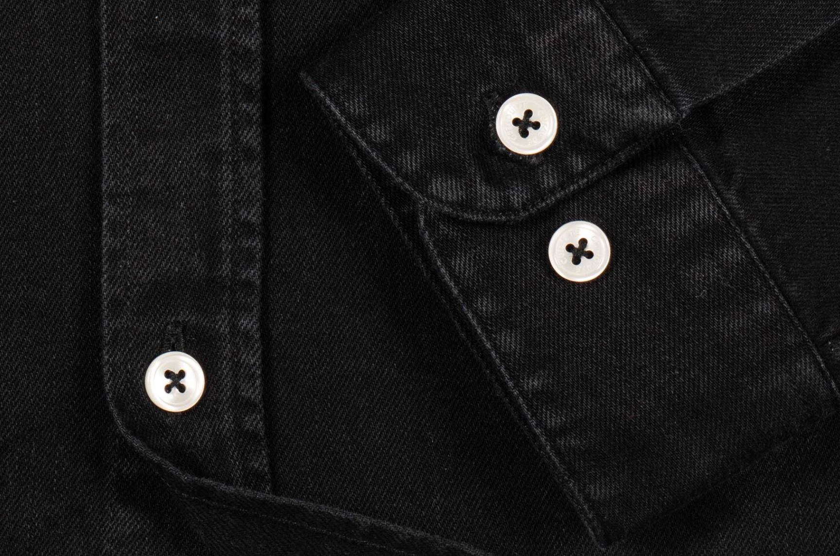 main_slideshow | color_Black button down pocket